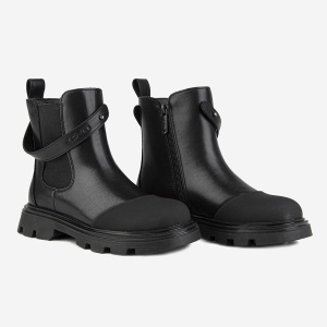 Ботинки для девочки